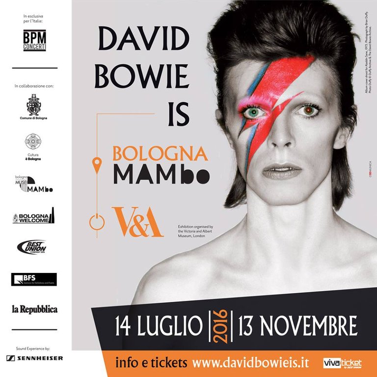 Italia's tweet photo. "David Bowie Is"
The @MAMboBologna Museum  pays homage to the “White Duke” - @ERTourism https://t.co/XfMUy7kfr6 https://t.co/Nnyt8oKtv3