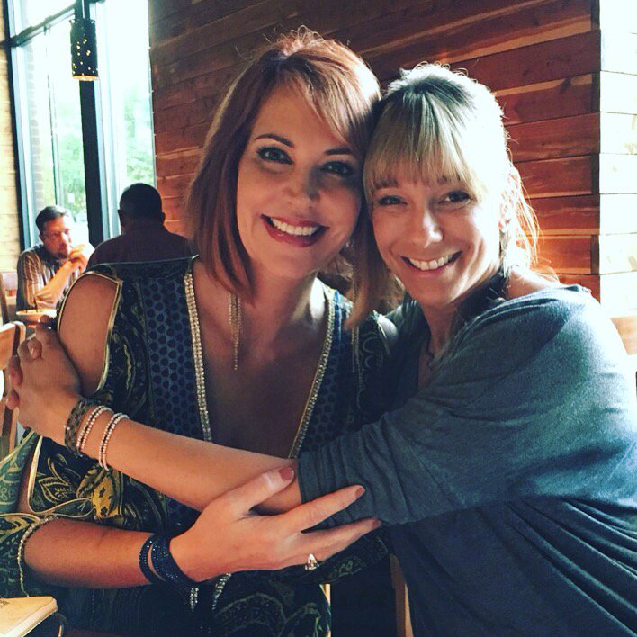 MariDewYoga's tweet photo. My little sister from another mister. #love #family #TXrepresent @siloTN https://t.co/vyL9G7UBM4