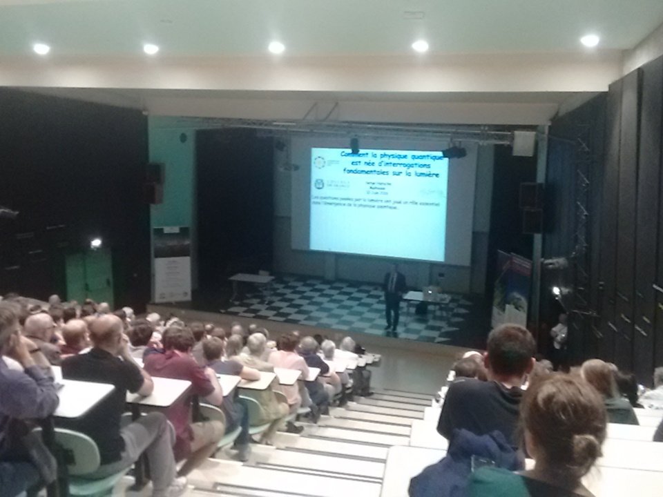 Over 300 people attending S. Haroche talk in Mulhouse #LIGHTtalk #PhotonicsPPP
