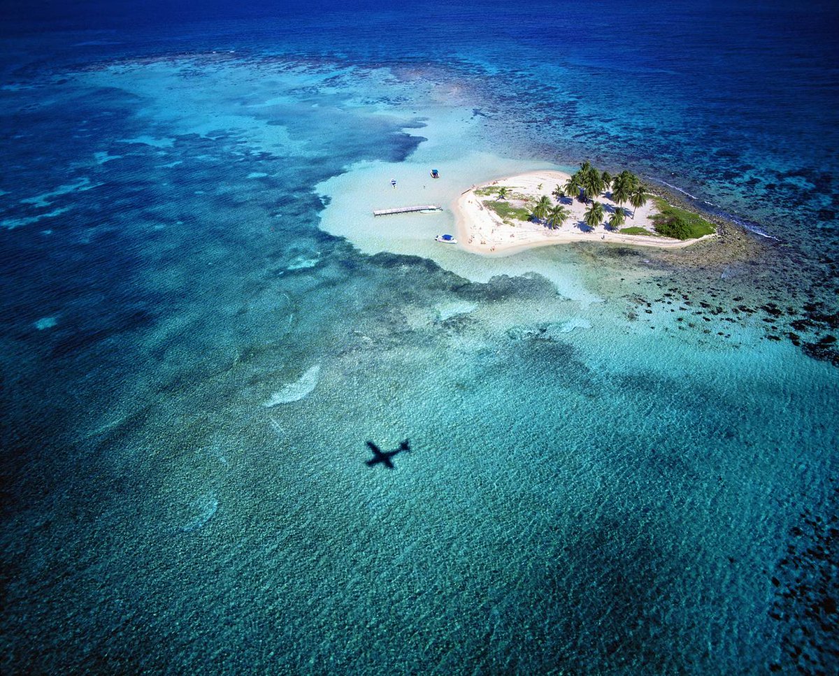 lonelyplanet's tweet photo. 8 reasons Belize should be on your #travel radar: https://t.co/FDxhfkCupl by @laurenrfinney  #lp https://t.co/TWeT8dtgeC