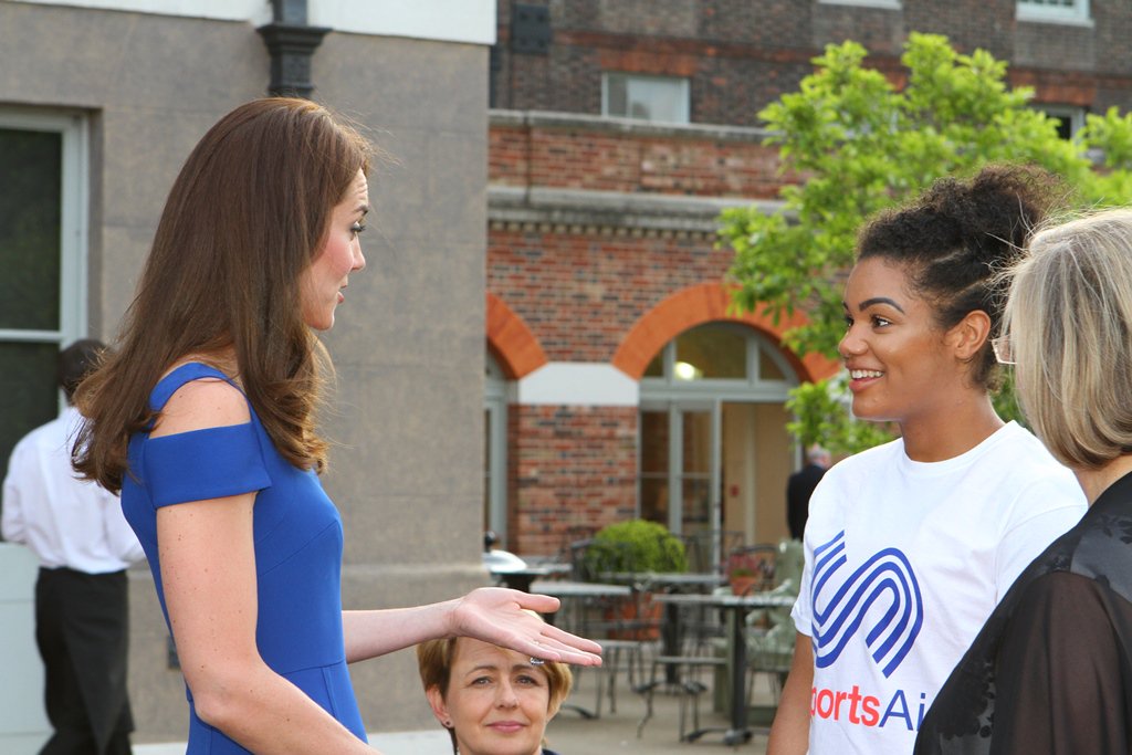 England Boxing (@england_boxing) on Twitter photo . <a href="/RelentlessReid/">Chantelle Reid</a> chats to The Duchess of Cambridge <a href="/TeamSportsAid/">SportsAid</a>'s 40th anniversary gala bit.ly/1syBBnR . <a href="/RelentlessReid/">Chantelle Reid</a> chats to The Duchess of Cambridge <a href="/TeamSportsAid/">SportsAid</a>'s 40th anniversary gala bit.ly/1syBBnR