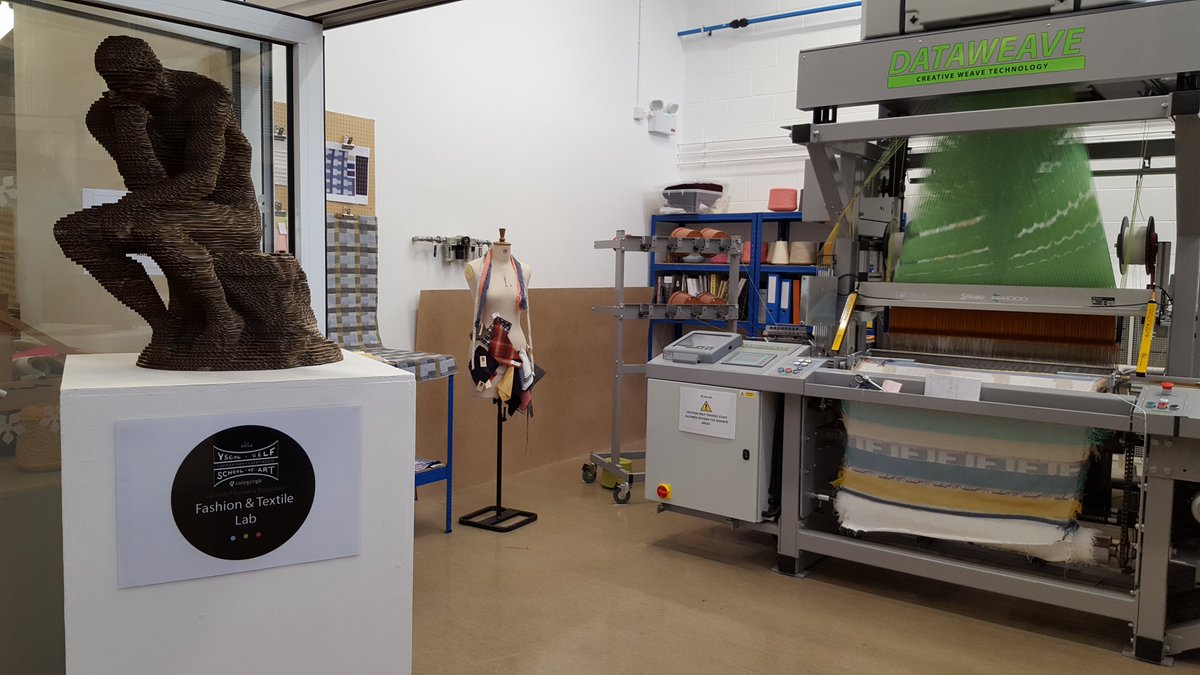 FashionTextiLab's tweet photo. Interested in finding out what we do?The doors of the Lab are open again tonight from 7pm @CarmSchOfArt @ColegSirGar https://t.co/oRG6ZcwOIy