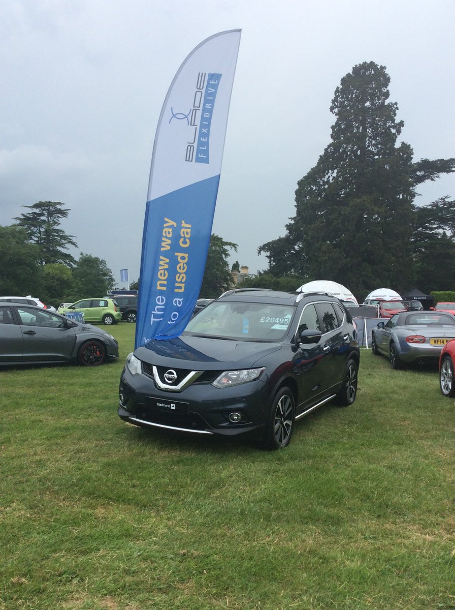 evsvaleting's tweet photo. @GlosMotorShow -#EVS Valeting working with #blade supporting their new used car venture -FLEXI DRIVE https://t.co/SoHZD6Qpxl