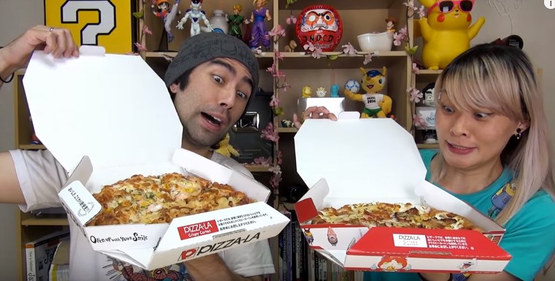 SirGodenot's tweet photo. essa é a cara que eu faço quando vejo pizza https://t.co/IU428FKCKL
