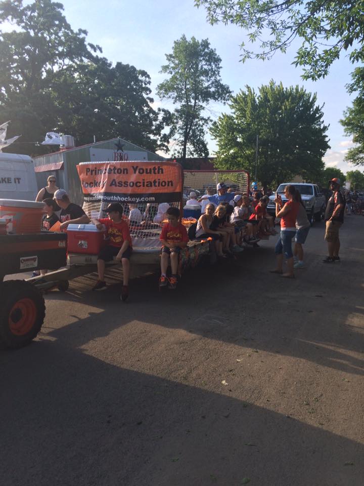 PyhaTigers's tweet photo. Thanks to all those that helped in the parade! https://t.co/w29m9dRZjG