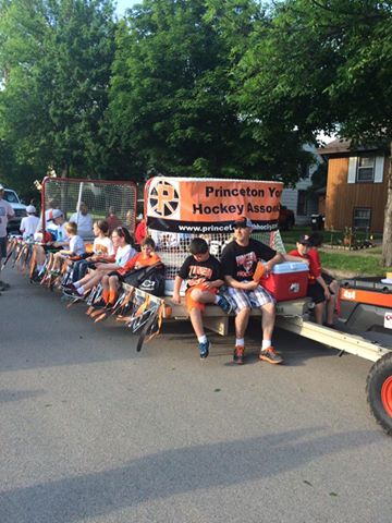 PyhaTigers's tweet photo. Thanks to all those that helped in the parade! https://t.co/w29m9dRZjG