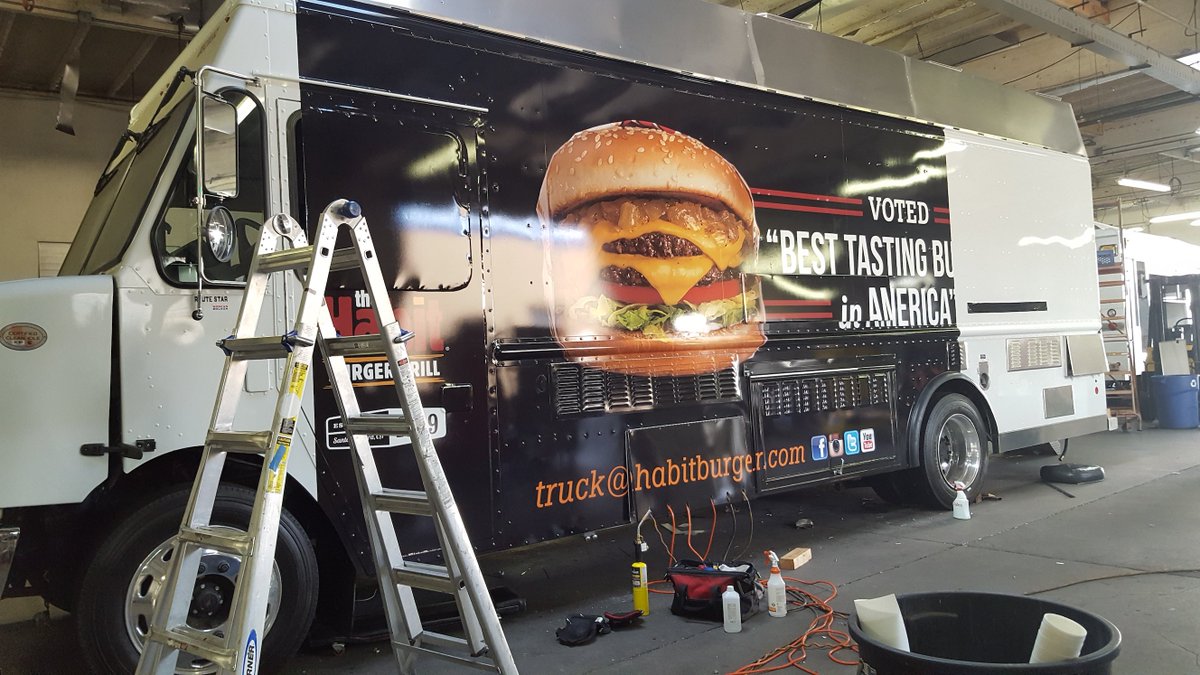 ADGraphics_NA's tweet photo. Is this food truck making you hungry? Anthony Moraga used #AveryDennison #MPI1005 in this wrap for @habitburger. https://t.co/oQX5vg7cED