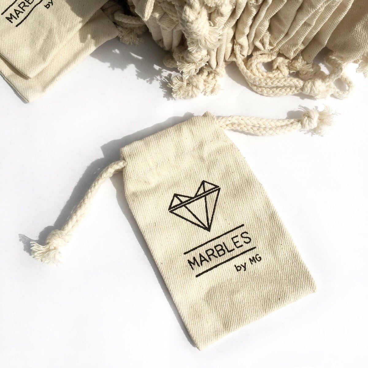 Marbles' zakjes! Bij elke order boven de €30 of een ketting is deze voor jou! Los bestellen kan ook voor €1.
#new