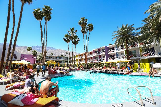 LuggageDelCo's tweet photo. Best cities for the summer #USA #mexico https://t.co/vKVCApFJoy https://t.co/v7J0Yo6Lpo