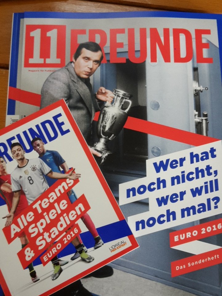 HenningHamel's tweet photo. Lastminute-EM-Vorbereitug #EURO2016 #11freunde @11Freunde_de https://t.co/fKLwNYUuch