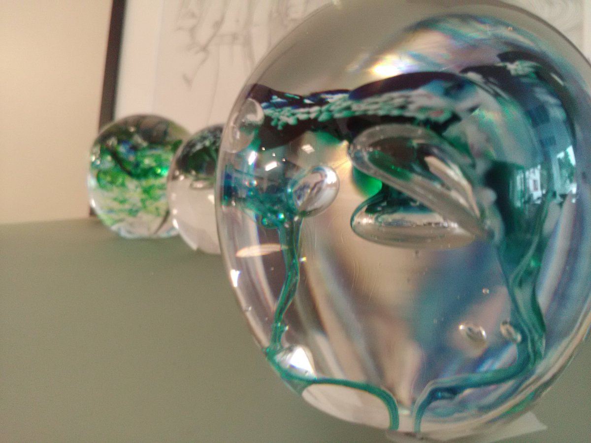 TourIrelandKK's tweet photo. We just received an amazing collection of #glassblowing from @JertpointGlass,come admiring them before #MedievalTour https://t.co/veLz3C8xvr