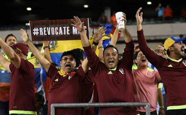QuirozAnderson's tweet photo. #CopaAmerica
#Revocate https://t.co/QY5L4orrDd
