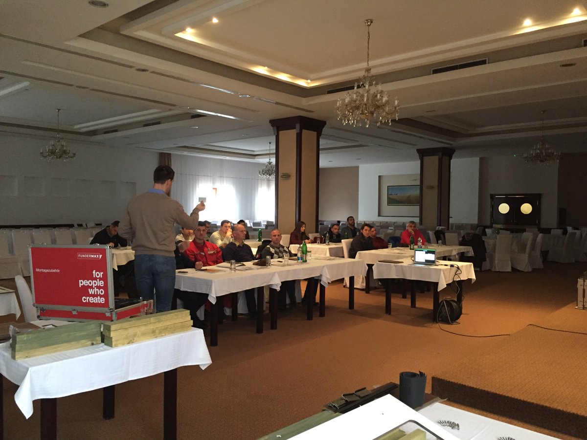 Kovi_Papa's tweet photo. #FunderMax #Modulo #scaleo #training https://t.co/knyEzOjlWC