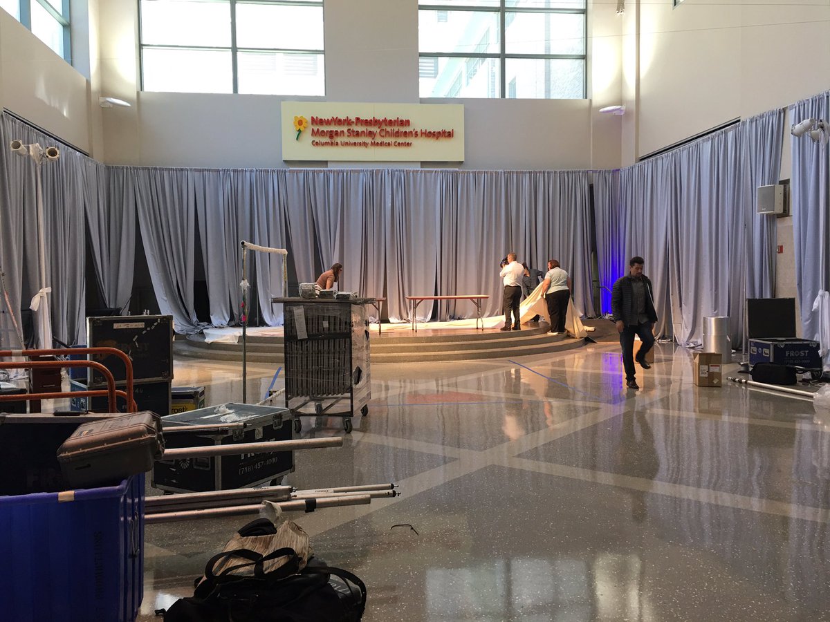 HopeCopperstone's tweet image. Let the work begin! Transforming MSCH WinterGarden for our 8th Annual CHAT Prom #snapchatprom @nyphospital