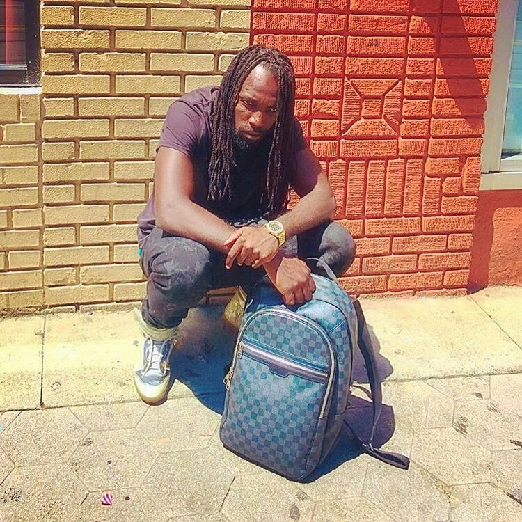JamRockOneMedia's tweet photo. From the deeps of the Gully arises a king! Mavado 🙌🙌👊👏👏😊😊👑👑
#JamRockOne #Mavado #GullyGad #JroTeam #JRO #Dancehall https://t.co/MU7XDTenHh