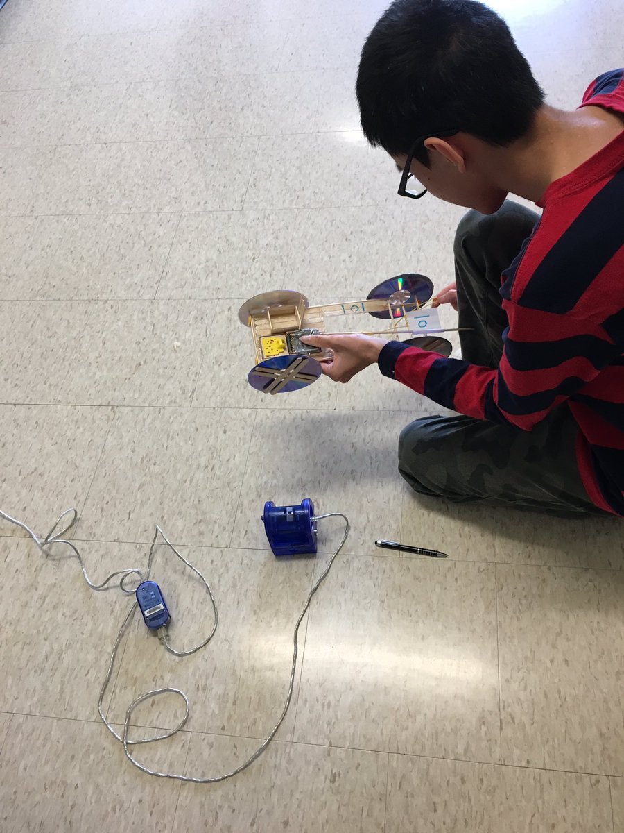 Team0Kelvin's tweet image. 3rd place... Big accomplishment 😂 #TeamAbsoluteZero #210phys