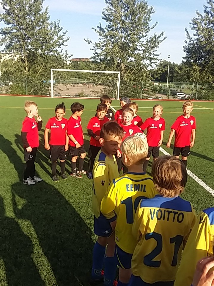Tänään #piirisarjaF9 kaksi voittoa v MPS 07 ja Gnistan 07 #junnufutis #EOM #pelaajakehitys