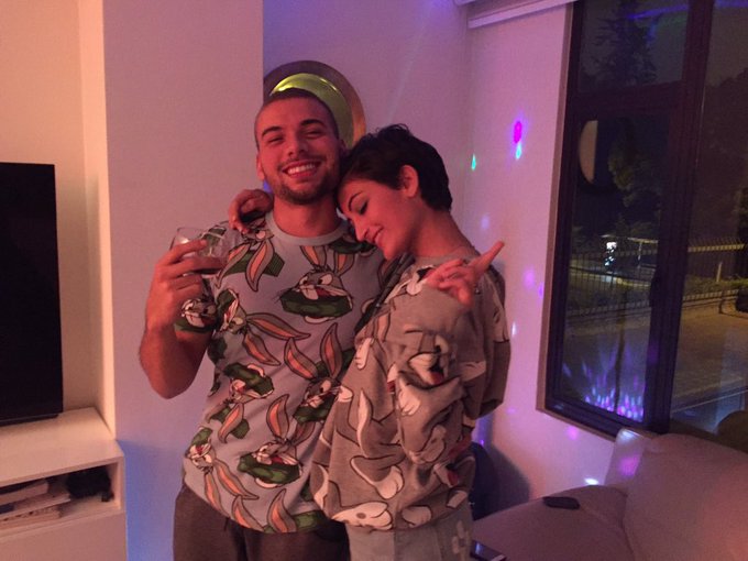 El alcohol es genial hasta que al siguiente d&iacute;a te das cuenta de que es veneno y lo ingeriste voluntariamente