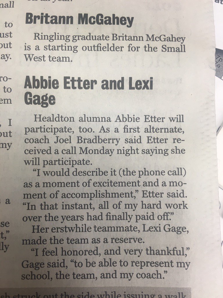 n_pickel89's tweet photo. The perfect ending to an awesome high school career. Proud of you @AbbieEtter https://t.co/v50fpGreUQ