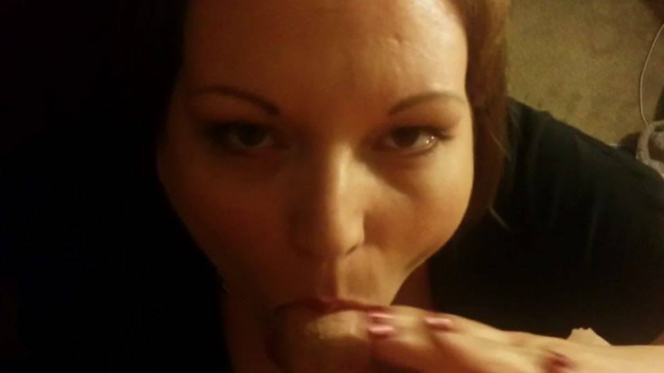 BBW_CamGirl's tweet photo. #SlutMachine time! Kinda like a Slot Machine-but naughtier! #Chaturbate #BBW #SSBBW #DeepThroat #Gag #Smoke #Hitachi https://t.co/0XfGz8qMi8