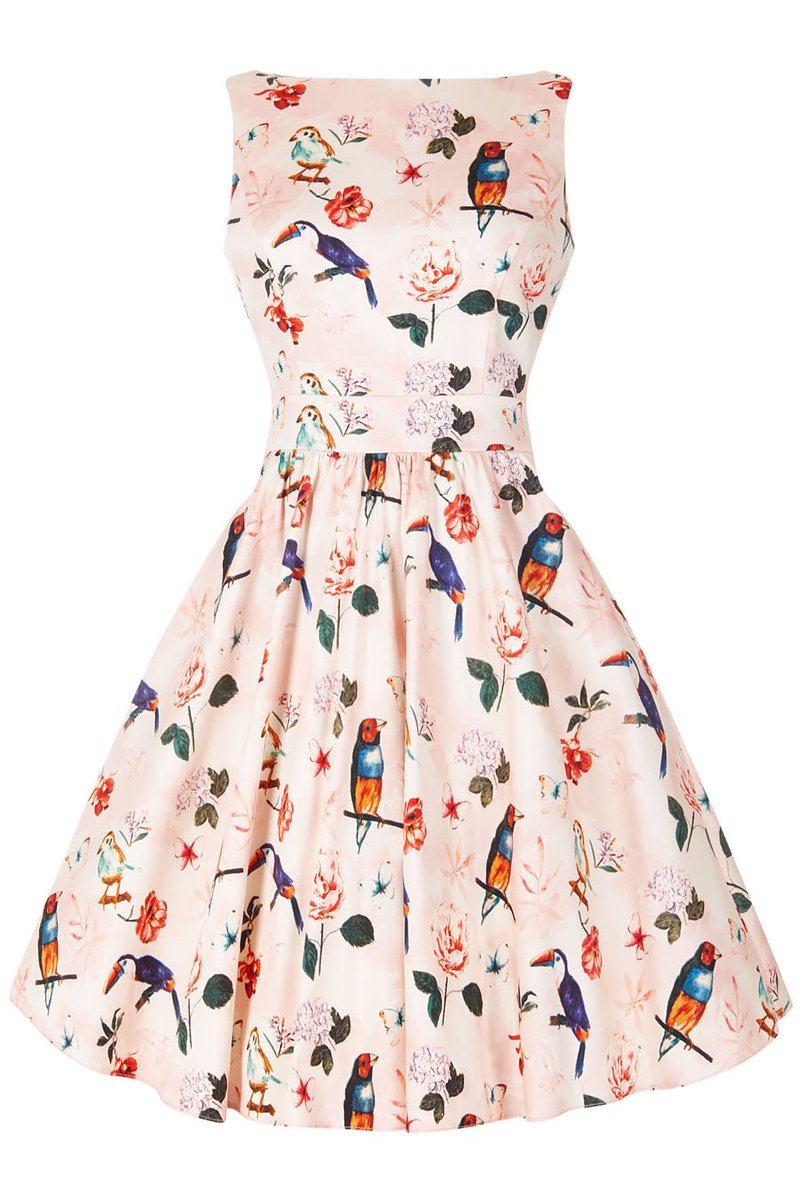 This beaut has just been re-stocked on the site! Sizes 8 - 22 but limited stock so be quick elsiesattic.co.uk/products/pale-…