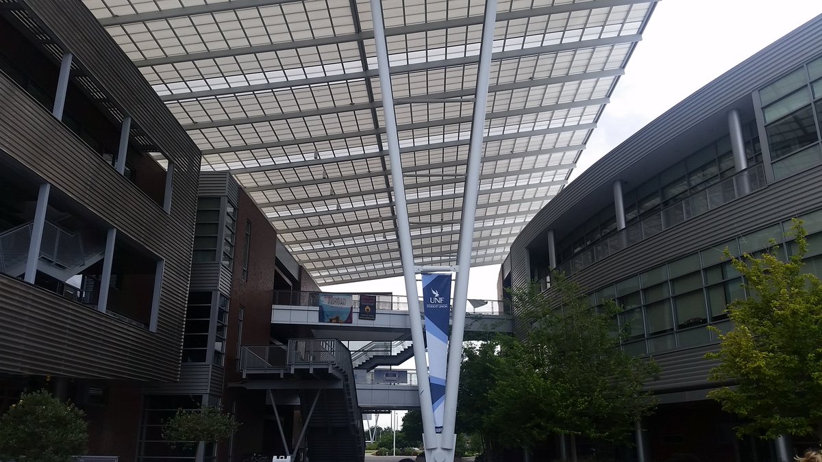 bavery83's tweet photo. #UNF #SACACsumsem2016 https://t.co/47TXJrsEyy