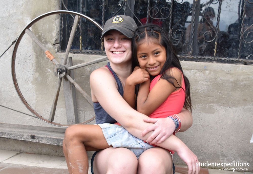 Our service projects immerse students in the communities they travel to. #StudentExpeditions #Educhat
