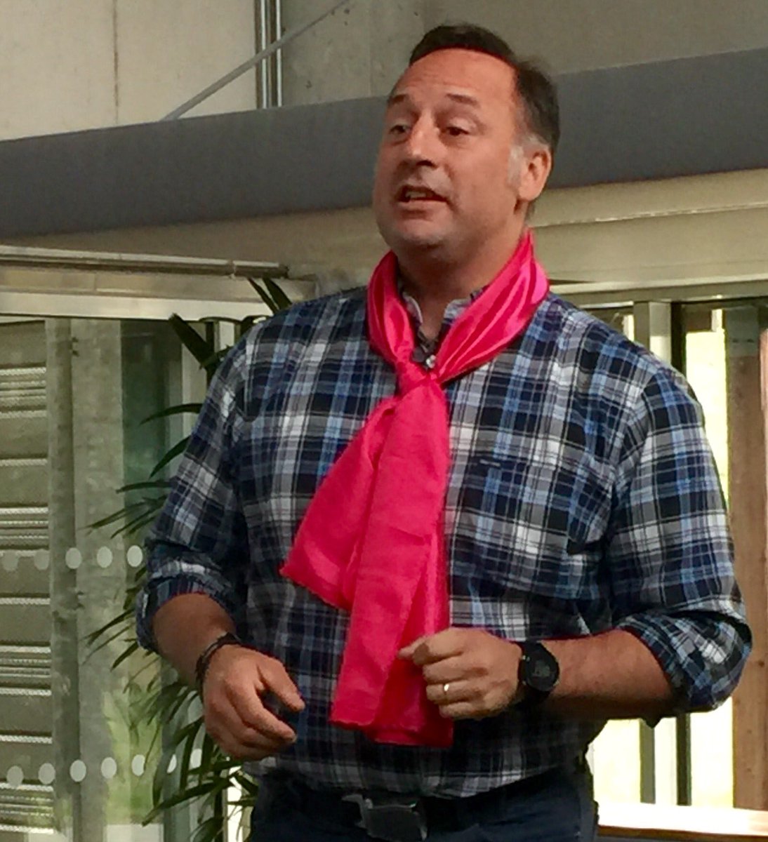jmmousset's tweet photo. Champion des jeux agiles, le twitteur aux 7000 abonnés : Vincent Rostaing @lecairn était @AgileVendee #AV16 https://t.co/IFcADiP1ah