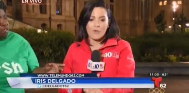 Que horror RT <a href="/primerahora/">Primera Hora</a>: VÍDEO | Atacan a reportera de Telemundo en transmisión en vivo ow.ly/vpKa3019aEe