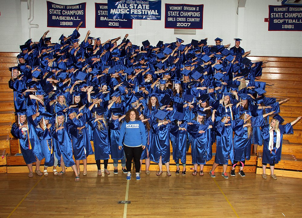 ColdHollowPhoto's tweet photo. The @MVULearning seniors showing grads can dab - at least some of them -ha! #Classof2016 #dab #Ihavethebestjob https://t.co/TLqW63DfVB