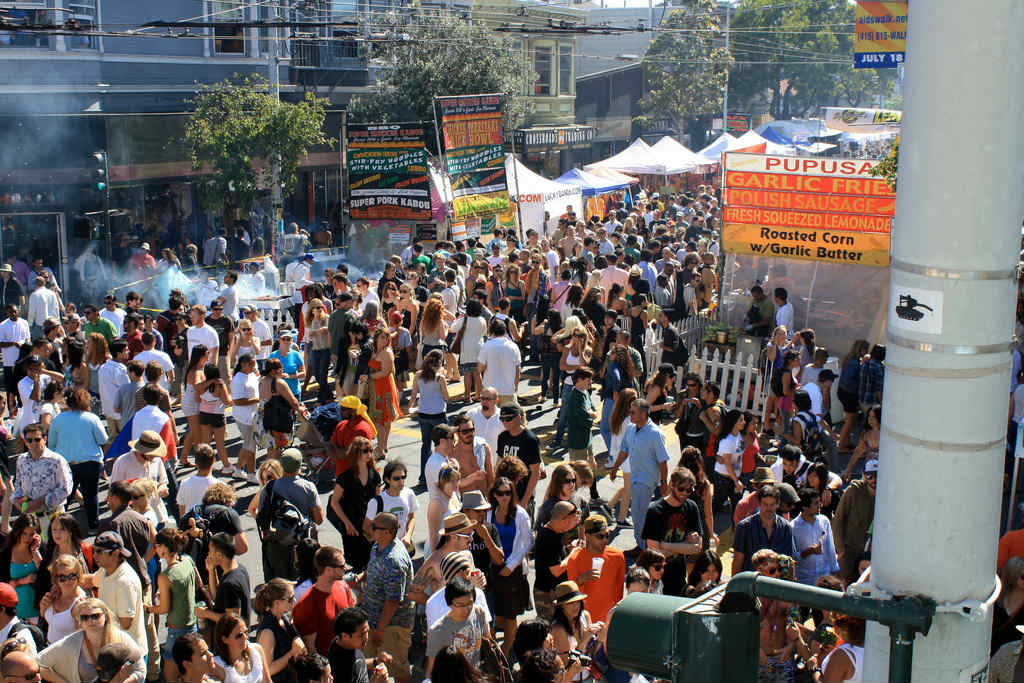 Hoodline's tweet photo. Haight Ashbury Street Fair This Sunday: Here Are Your Traffic Advisories https://t.co/zHTONCrpp4 https://t.co/meq2YeTTUW