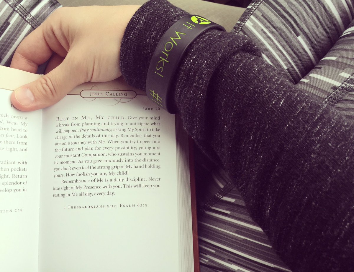 tjfralick's tweet photo. 💚 God always knows just what I need!! Thankful!📖
#godisgood #itworks #devotional #loveyourlife #itworksglobal https://t.co/Gx4xBA5Ykg