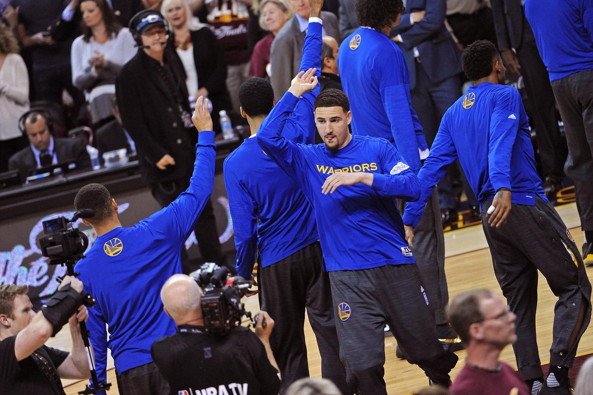 ESPNNBA's tweet photo. A Warriors win tonight would set the record for most combined wins in regular season + playoffs in NBA history (88). https://t.co/TK0lzR2NZf