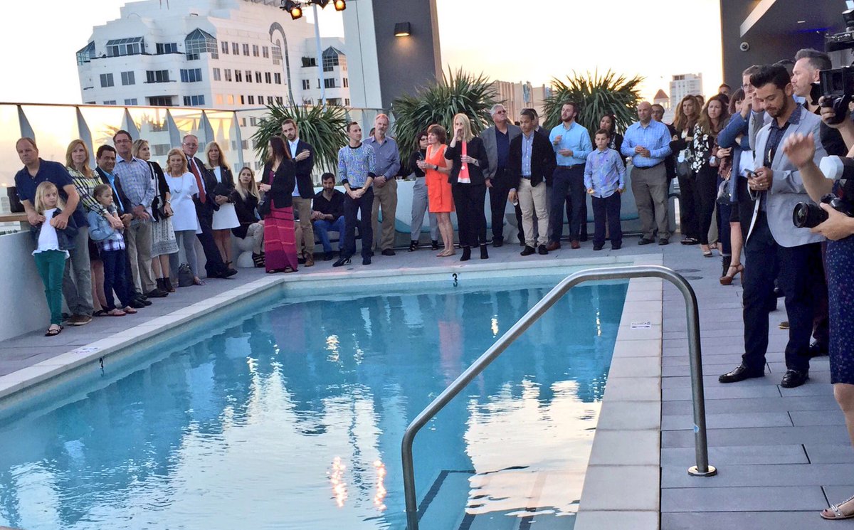 LongBeachBuilds's tweet photo. #TheCurrentLB Grand Opening! This beautiful development promotes livability & breathes new energy into the Downtown. https://t.co/HpAShq598u
