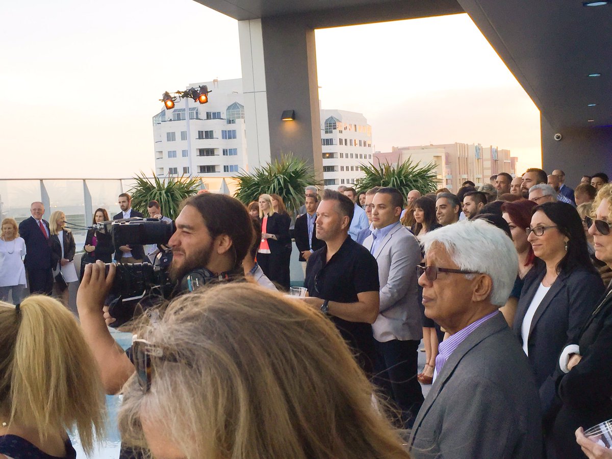 LongBeachBuilds's tweet photo. #TheCurrentLB Grand Opening! This beautiful development promotes livability & breathes new energy into the Downtown. https://t.co/HpAShq598u