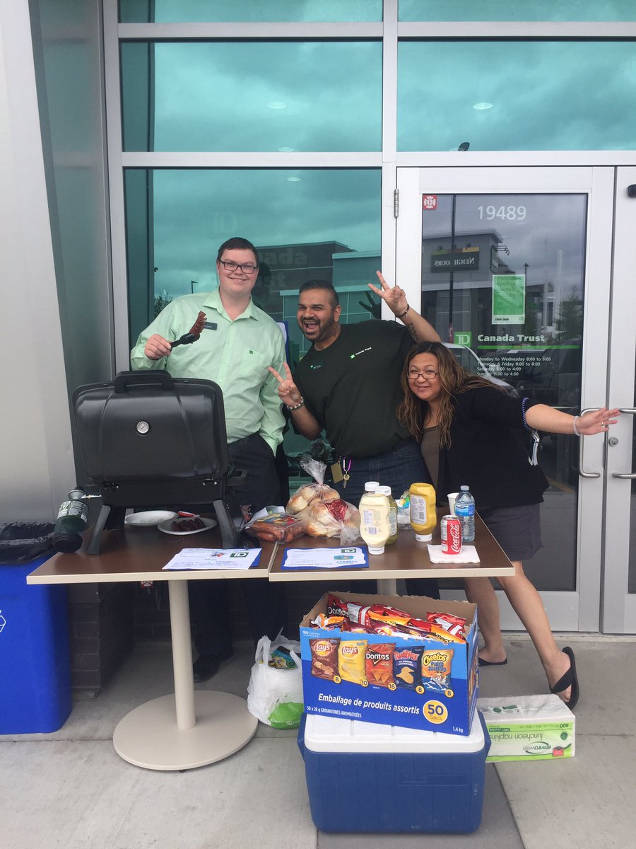 SetonTd's tweet photo. CMN BBQ Team! #htww1 #cmn @BrianGervais_TD @rkaria24 https://t.co/RgWtK1glno