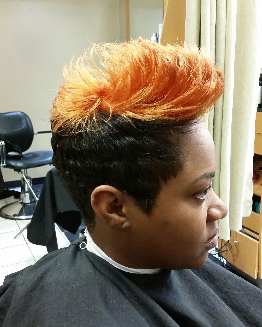 Barbers4D's tweet photo. Not only do we cut hair, we also have stylist on duty #Barbers4Days https://t.co/SI5l4C2e4V