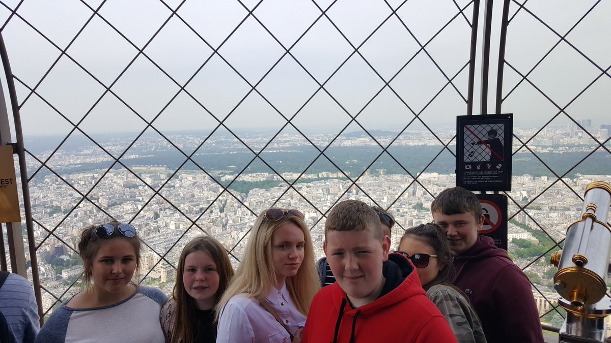 GovanHighSchool's tweet photo. Eiffel Tower trip! #Paris https://t.co/mfdG4Kl0v3