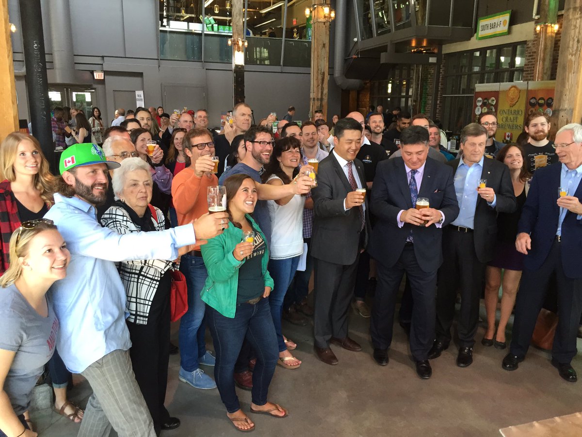 OntCraftBrewers's tweet image. Let's get this #OCBWeek16 party started! #local #Ontario #craftbeer