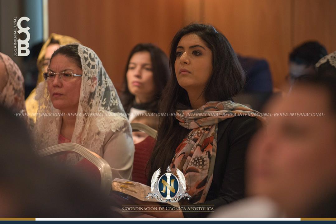 BereaInter's tweet photo. Presentación Apostólica en Bruselas, Bélgica

Nota completa en: https://t.co/6PtRTMFiTG

#GiraApostólica2016
#LLDM https://t.co/ZtozRipXRd
