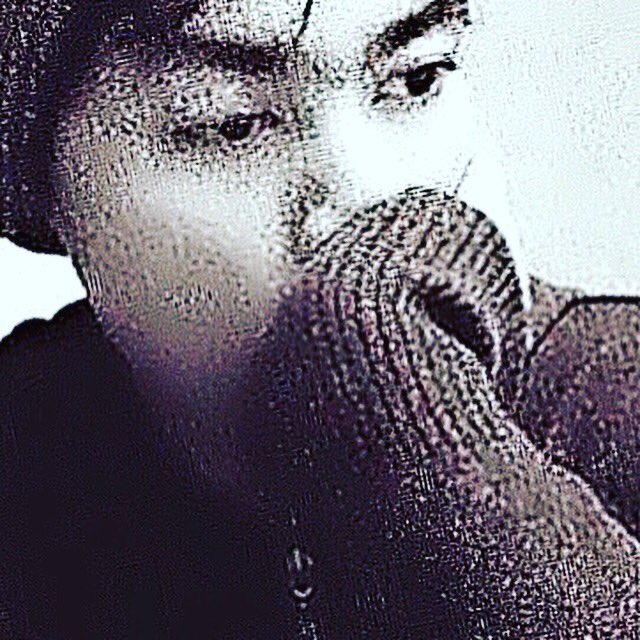 ArieO2_'s tweet image. 