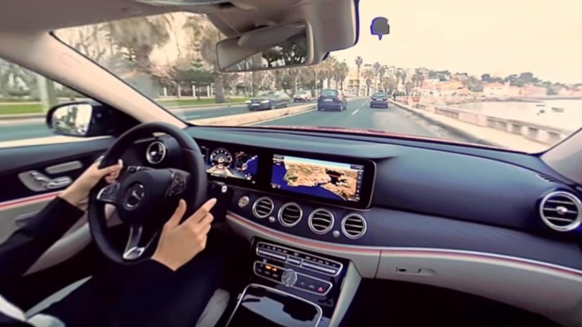 gmw3_'s tweet image. Life in 360°: &apos;The Best or Nothing&apos; in Lisbon with a road trip in a Mercedes-Benz E-Class - bit.ly/1UomPqi