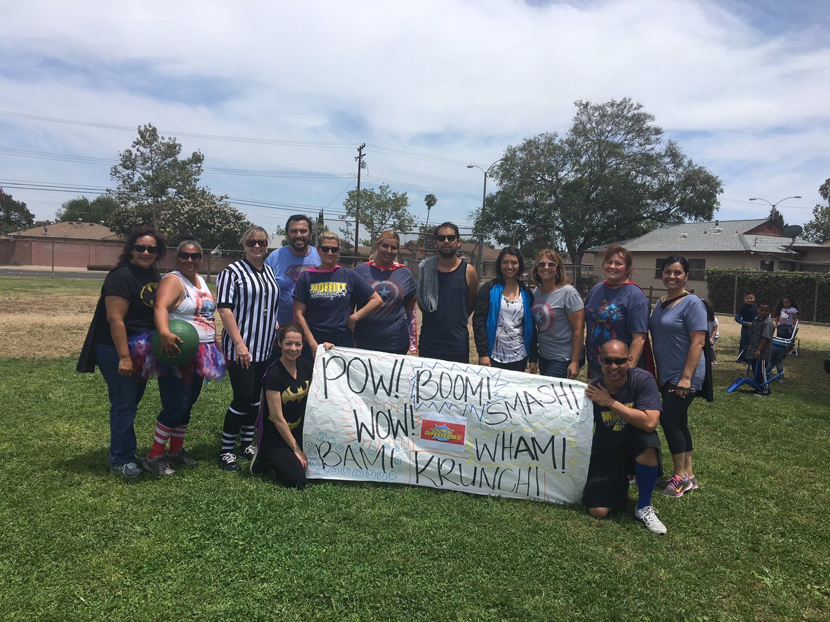 LaPlumaPrin's tweet photo. Superhero Staff vs Students Kickball Game! #gomustangs https://t.co/qaQnGrBr7N