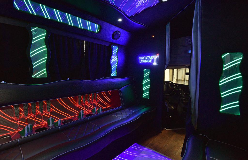 Book your  trip before we are all booked  up our busy season  is in effect #capecodlimo # falmouthlimo # Hyannislimo