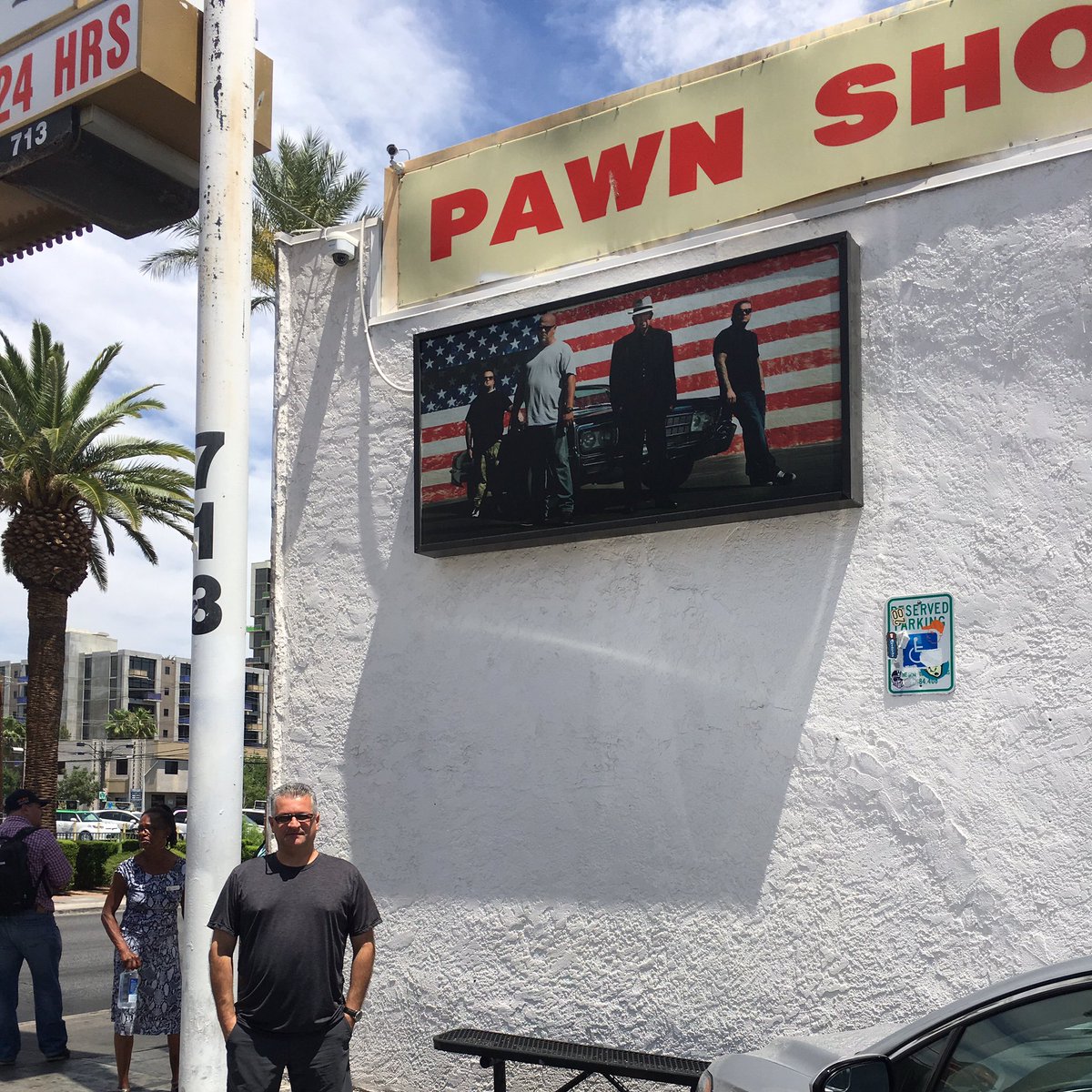 NGIWholesale's tweet photo. Pawn stars in Vegas my dream come true https://t.co/pJ9zd1juYj