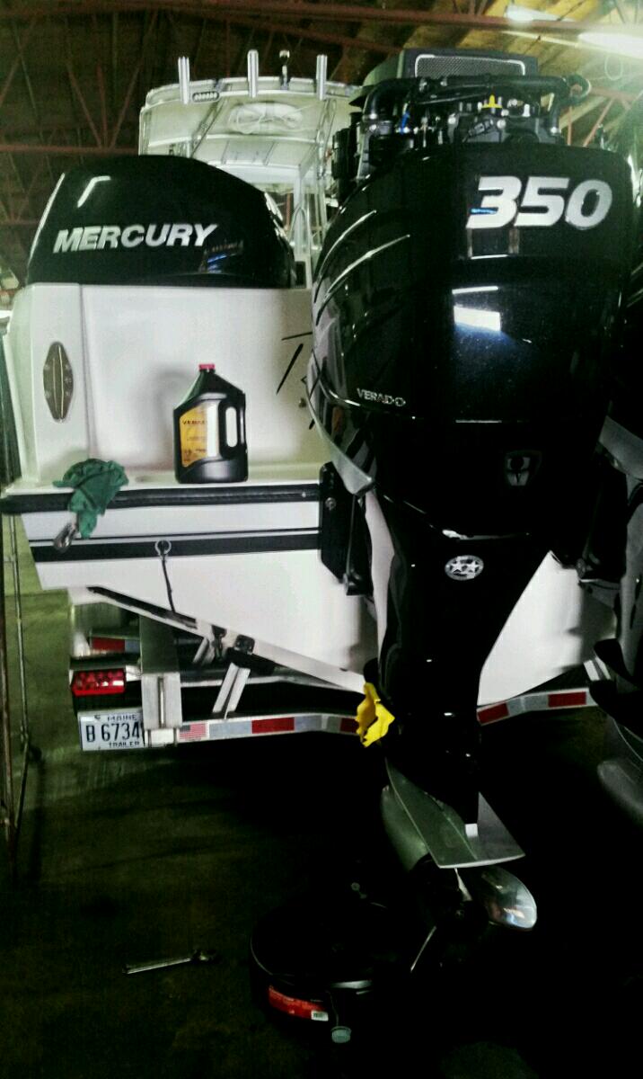 riptidefishing's tweet image. It's already time for the 100 hour service on the 350 Verados.  Next week the 150 Fourstroke will need one too.