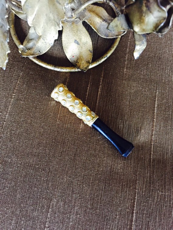 missenpieces's tweet image. Flash Back To The 1950's
etsy.com/listing/386135… #cheroot #cigholder #smoking #tobacciana #EtsyGifts