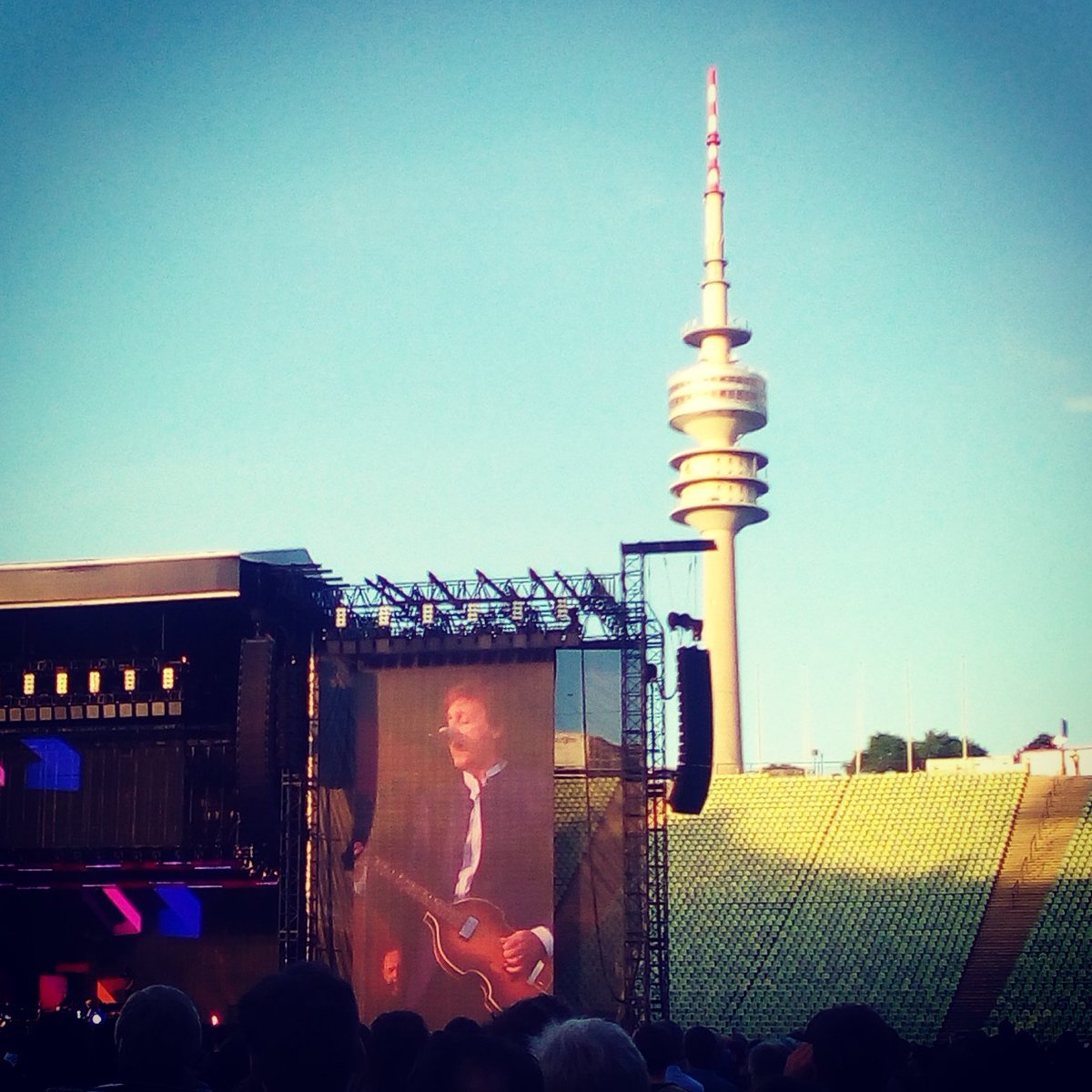 It's b'n a hard day's night,&amp; I'd been working like a dog.. but old good #McCartney saved it!  Gr8 end of the week!