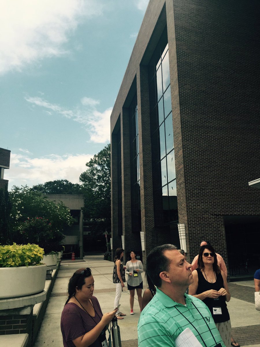 maraeller's tweet photo. Unexpectedly beautiful campus @UNFOspreys with #SACACsumsem2016 https://t.co/vCBfQsc0sV