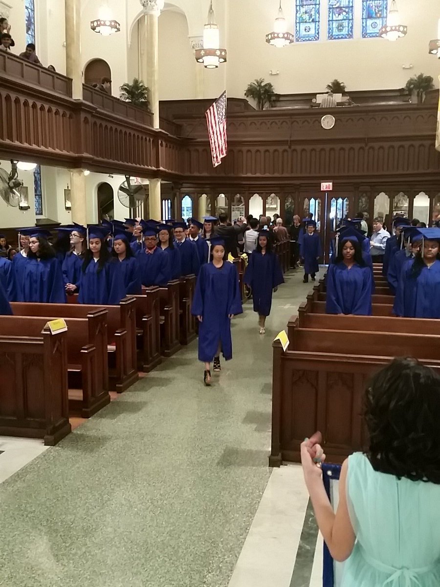 dlsacademy's tweet photo. Graduation! https://t.co/MSzDP01Mrx